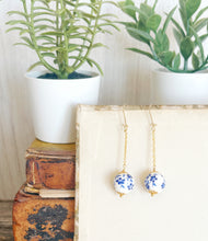 Load image into Gallery viewer, Mutual Curiosity Is Hot Earrings