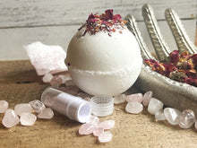 Load image into Gallery viewer, Love Bombs - Bath Bombs with a Special Note & Gemstone