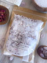 Load image into Gallery viewer, Rose & Rose Quartz Crumbled Bath Bomb Bath Soak