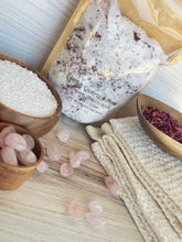 Load image into Gallery viewer, Rose & Rose Quartz Crumbled Bath Bomb Bath Soak