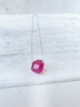 Load image into Gallery viewer, Red Dyed Quartz Nugget Necklace