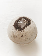 Load image into Gallery viewer, Crystal Quartz & Coffee Bath Bombs