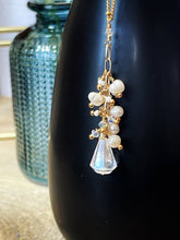 Load image into Gallery viewer, Crystal &amp; Pearl Necklace &amp; Earring Set
