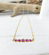 Load image into Gallery viewer, Rhodolite Gemstone Necklace