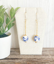 Load image into Gallery viewer, Mutual Curiosity Is Hot Earrings
