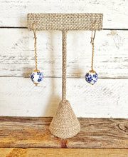 Load image into Gallery viewer, Mutual Curiosity Is Hot Earrings
