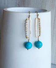 Load image into Gallery viewer, Kim Earrings
