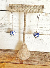 Load image into Gallery viewer, Mutual Curiosity Is Hot Earrings
