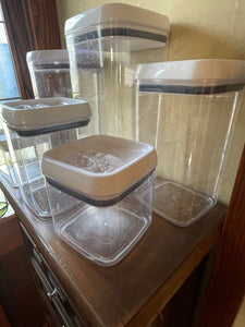 Airtight Containers