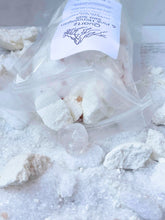 Load image into Gallery viewer, Quartz &amp; Pink Himalayan Sea Salt Crumbled Bath Bomb Bath Soak
