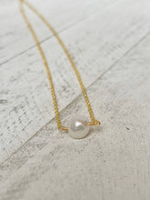 Load image into Gallery viewer, Birthstone Necklace - June - Pearl
