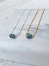 Load image into Gallery viewer, Birthstone Necklace - May - Emerald
