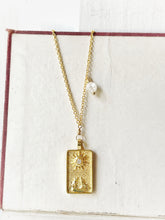 Load image into Gallery viewer, The Moon Tarot Card Necklace
