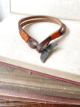 Load image into Gallery viewer, Whale Tail Cowhide Leather Bracelet - Brown
