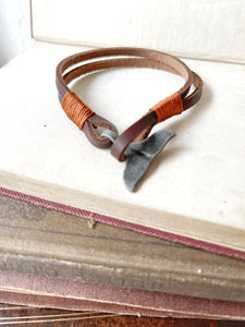 Whale Tail Cowhide Leather Bracelet - Brown