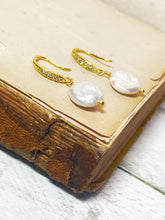 Load image into Gallery viewer, Freshwater Pearl Coin Earrings
