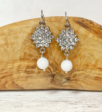 Load image into Gallery viewer, STFU And Let Other People Participate In The Discussion Earrings
