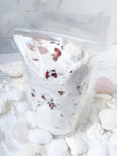 Load image into Gallery viewer, Rose &amp; Rose Quartz Crumbled Bath Bomb Bath Soak
